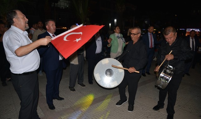 Turgutlu'da ''Makedon Müzik ve Folklor Festivali" gerçekleştirildi