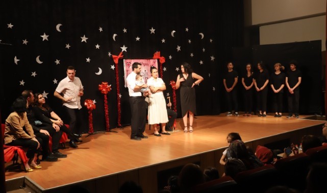 Turgutlu'da "Yakından Kumanda 2" Oyunu beğeni topladı