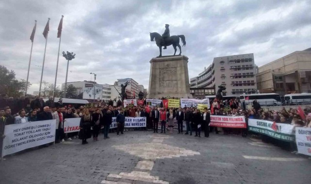 Atanmayan öğretmenlerden eylem!