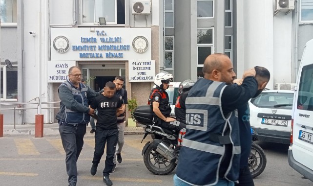 İzmir'de 15 dakikada yakalanan kuyumcu soyguncuları tutuklandı!