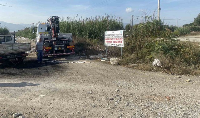 Kaçak moloz alanları temizlendi