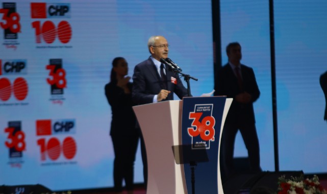 Kılıçdaroğlu: "Sırtımdaki hançerlerle seçime girmek zorunda kaldım"