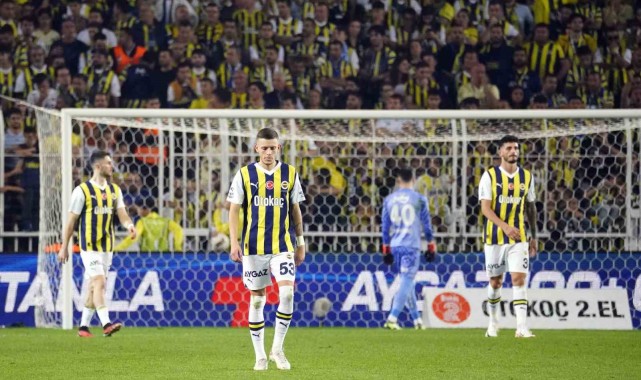 Trendyol Süper Lig: Fenerbahçe: 2 - Trabzonspor: 3
