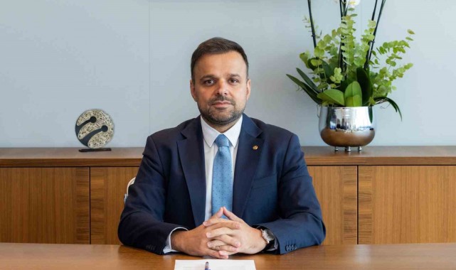Turkcell'den üçüncü çeyrekte 5,5 milyar TL net kâr