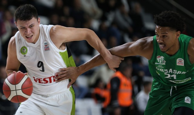 Manisa BBSK 20 sayı geriden gelip kazandı: 98-95