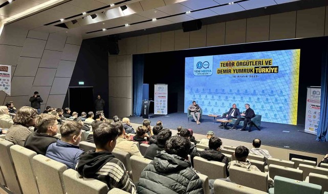 Gazeteciler terörle mücadeleyi anlattı