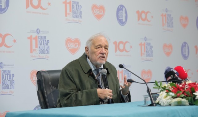 İlber Ortaylı: "Cumhuriyetin 100. yılında her alanda ilerlerken kültürde zayıflıyoruz"