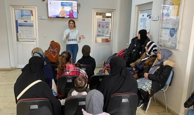 İlçe Sağlık Müdürlüğünden ailelere ve öğrencilere 'akran zorbalığı' eğitimi