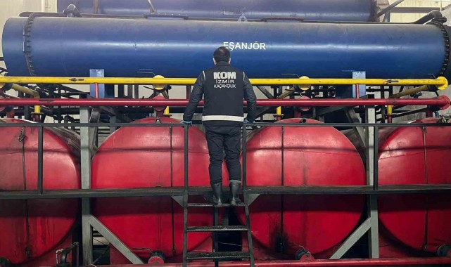 İzmir'de 16 kaçakçılık operasyonunda 24 şüpheliye işlem