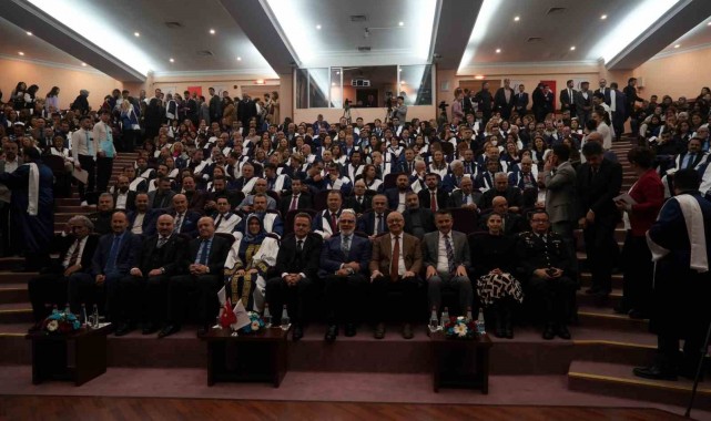 Manisa CBÜ'de yeni akademik yıl başladı