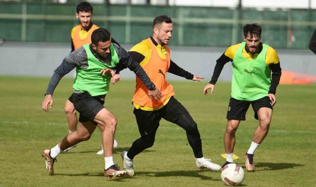 Manisa FK'da kupa hazırlıkları başladı