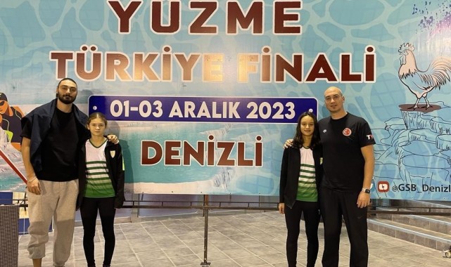 Manisalı yüzücüler başarıya kulaç attı