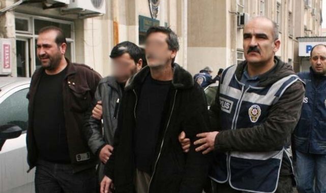 12 yıl önce çocukluk arkadaşını öldüren firari, saklandığı evde yakalandı