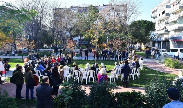Başkan Soyer'in ödüllü projesi sağlık götürüyor