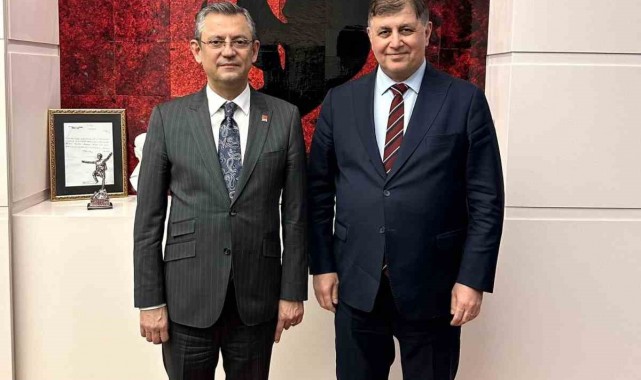 CHP İzmir Belediye Başkan adayı Cemil Tugay oldu