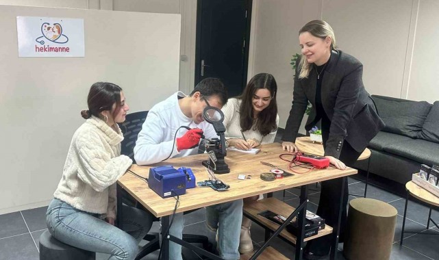 Geliştirilen 'Giyilebilir ateş ölçer' uyarı veriyor, dijital arşiv kaydı tutuyor