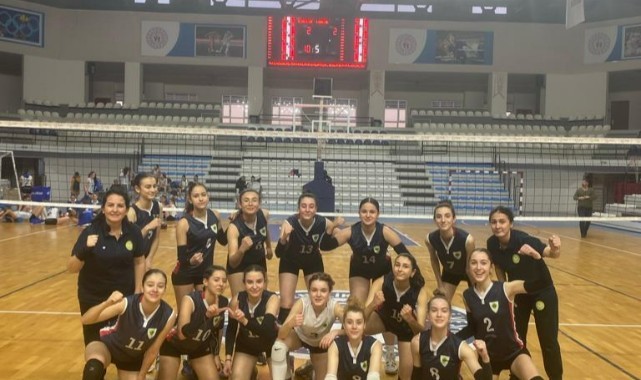Manisa BBSK’nın Genç Kızlar’ı grubunun lideri oldu