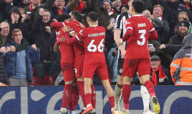 Premier Lig'de bu sezon liderlik 9 kez el değiştirdi