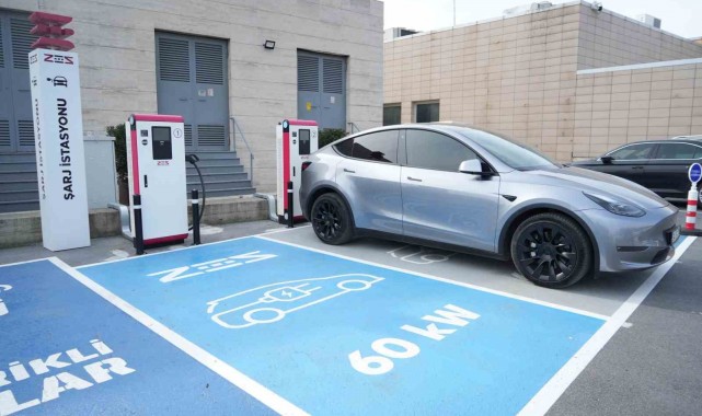 Elektrikli araç sahipleri uzun yola çıkmakta tedirgin