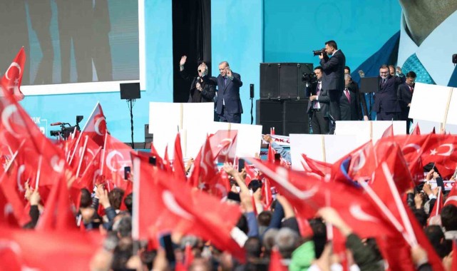 Cumhurbaşkanı Erdoğan, İzmir mitinginde konuştu
