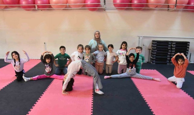 Manisalı çocuklar spora ilk adımı cimnastikle atıyor