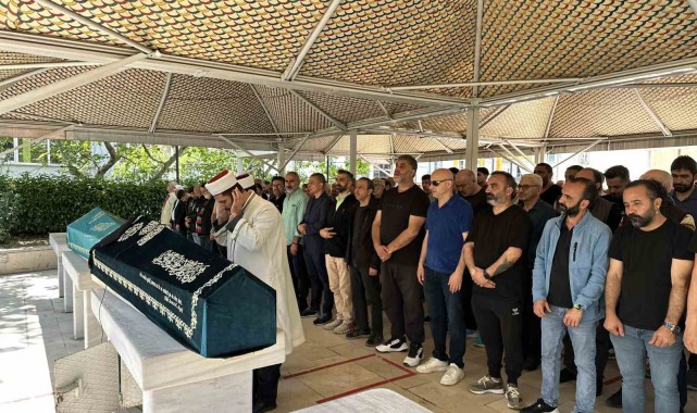 Rezidansta öldürülen kadın, şarkıcı Yalın'ın kuzeni çıktı
