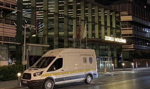 Zorlu Holding binasına silahla ateş açıldı