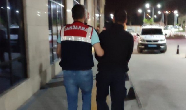 FETÖ'ye 8 ilde operasyon: 11 gözaltı!