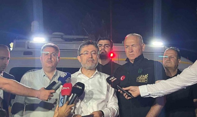 Bakan Yumaklı yangının ardından açıklama yaptı