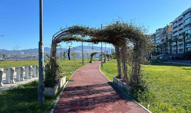 İzmir'in kalbi boş kaldı