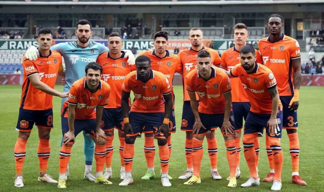 Başakşehir - La Fiorita maçını o hakem yönetecek!
