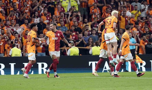 Trendyol Süper Lig: Galatasaray: 5 - Çaykur Rizespor:0 (Maçtan Kareler)