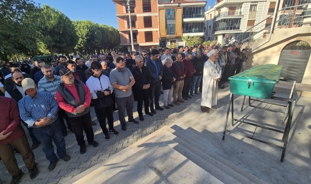Balkondan düşerek ölen Fatih Öğretmen toprağa verildi