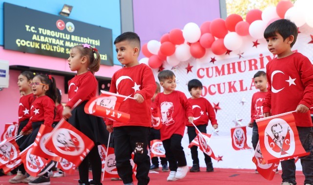 Çocuk Kültür Sanat Merkezlerinde Cumhuriyet Bayramı Heyecanı 