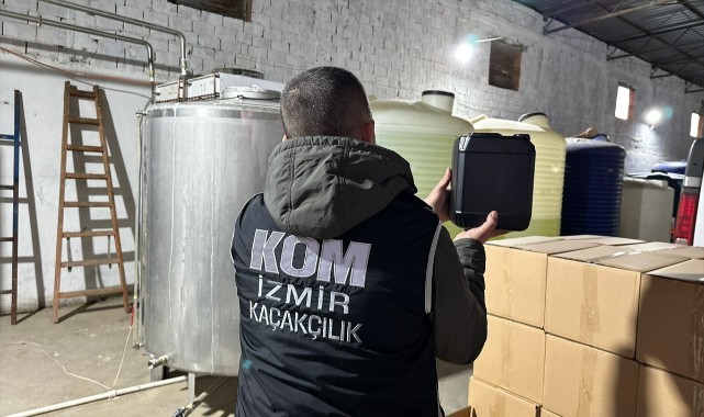İzmir'de sahte içki operasyonu!