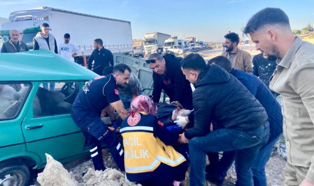 Manisa - Turgutlu Yolunda can pazarı
