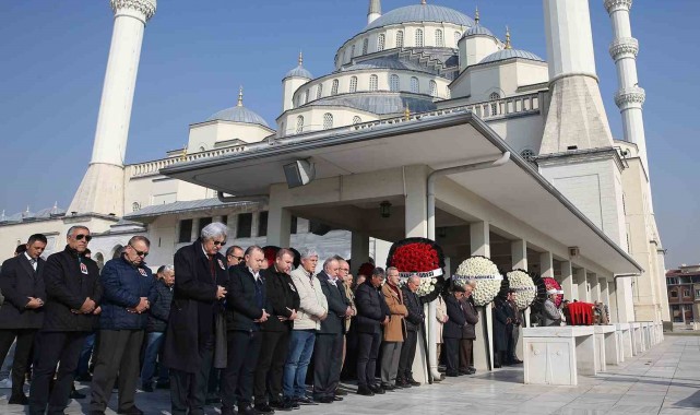 'Rüzgarın Oğlu' son yolculuğuna uğurlandı