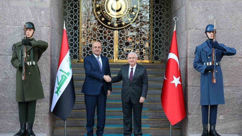 Bakan Güler, Irak Savunma Bakanı Abbasi ile bir araya geldi