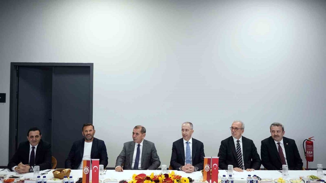 Dursun Özbek: "Galatasaray’a çok büyük finansal katkı verecek projeler yapıyoruz"