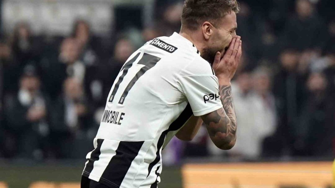 Beşiktaş’ta, Galatasaray derbisi öncesi ’golcü’ problemi