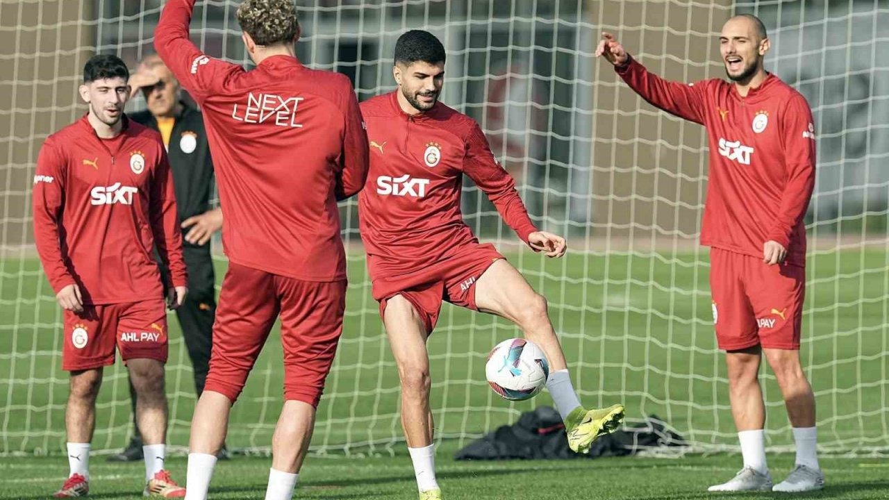 Galatasaray, Beşiktaş maçı hazırlıklarını sürdürdü