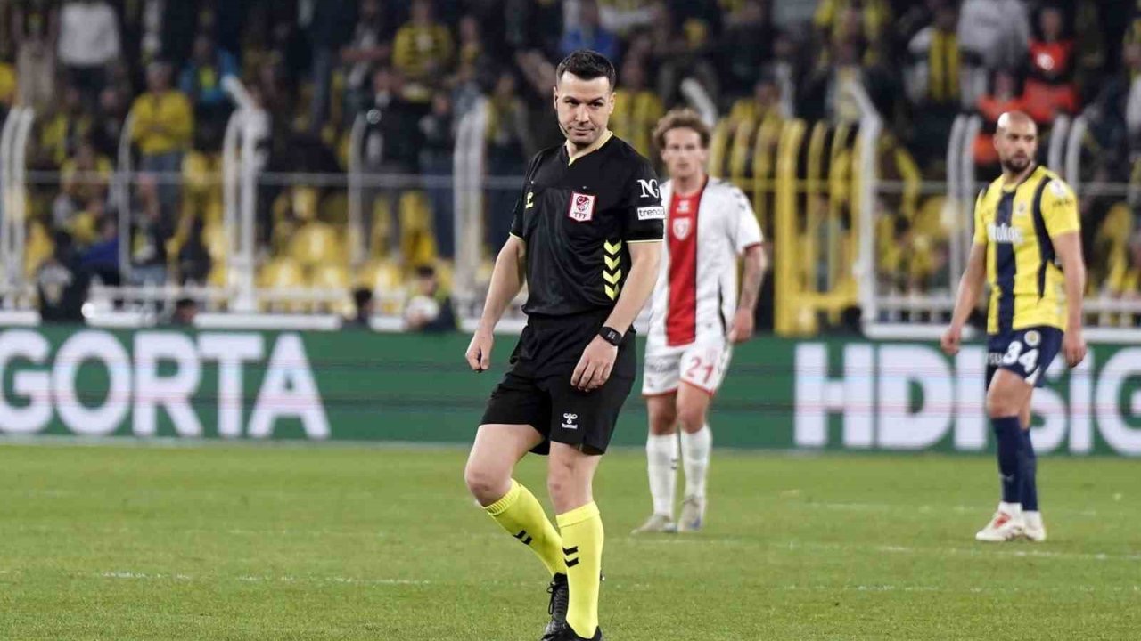 Fenerbahçe - Galatasaray derbisini Cihan Aydın yönetecek