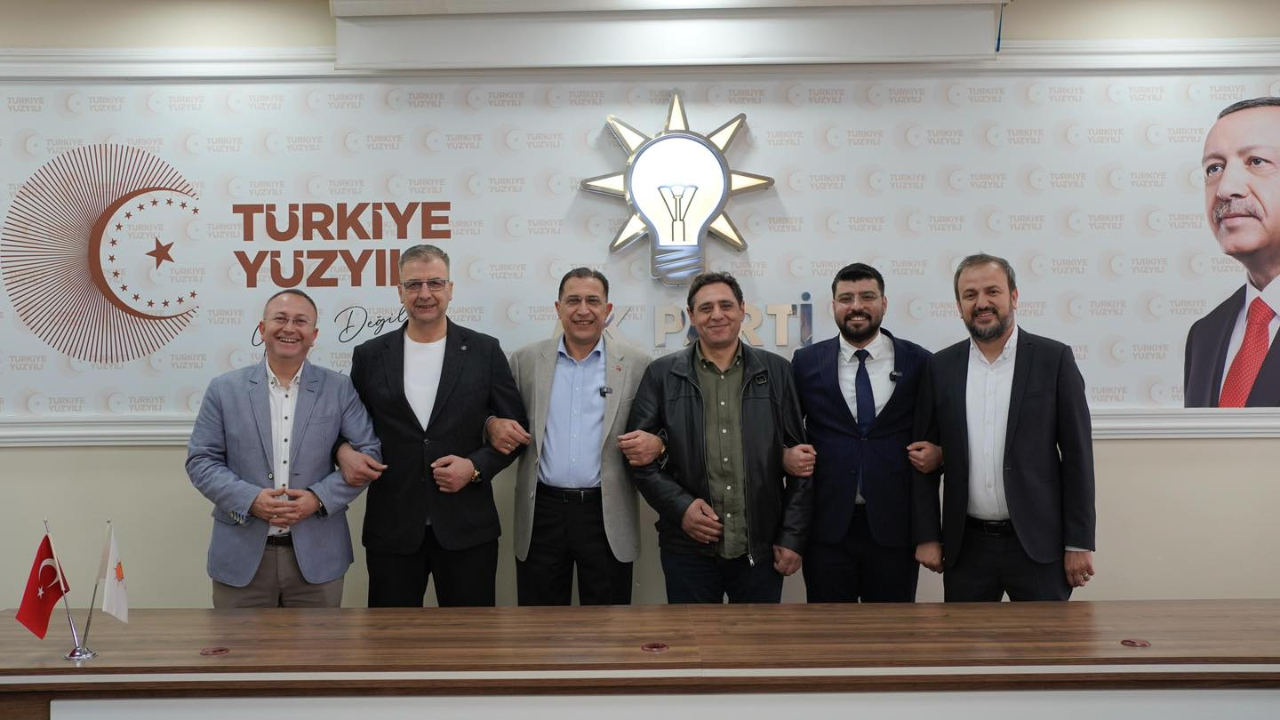 AK Parti Turgutlu Teşkilatı'nda bayramlaşma töreni