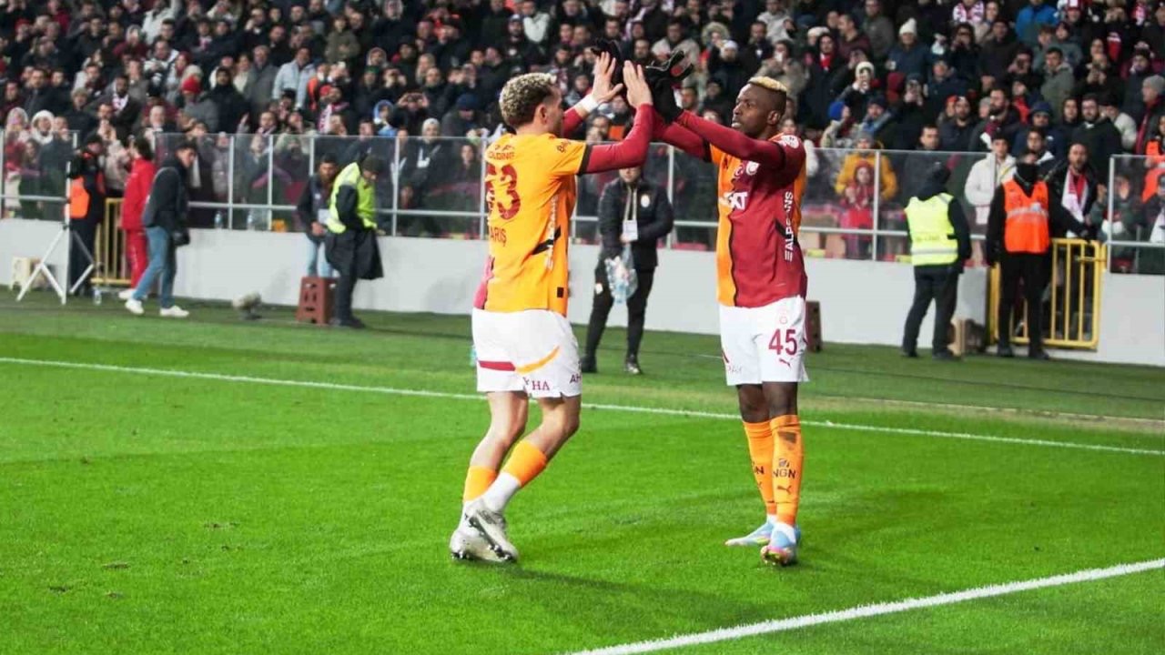 Galatasaray, Samsunspor’a karşı galibiyet serisini 8’e çıkardı