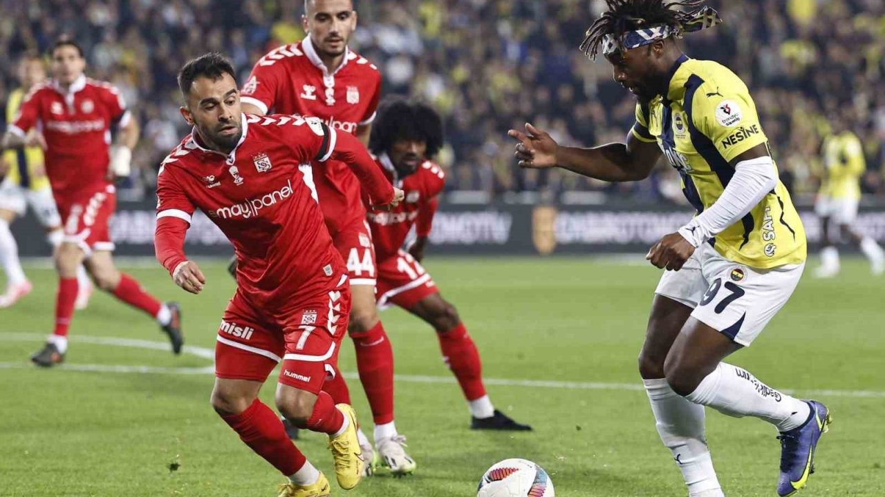 Sivasspor ile Fenerbahçe 38. randevuda