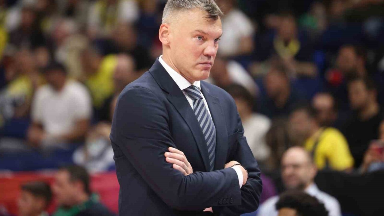 THY Euroleague’de yılın başantrenörü Sarunas Jasikevicius seçildi