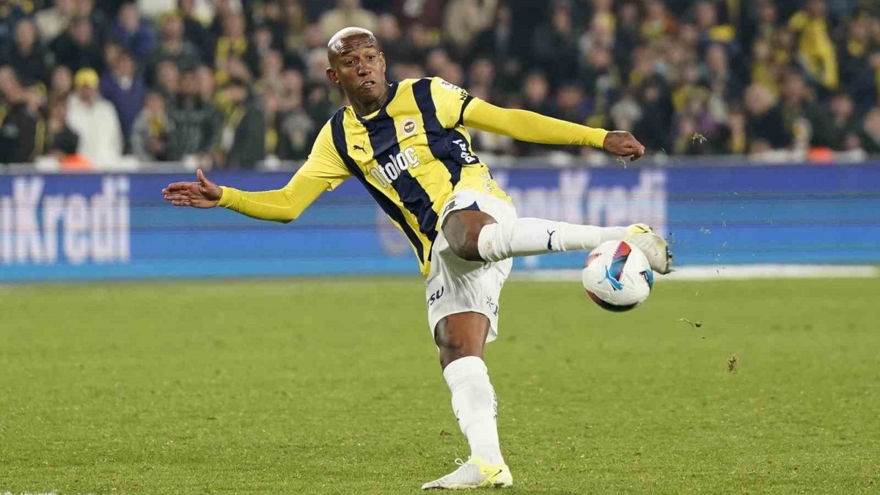 Fenerbahçe, derbide Talisca’ya güveniyor
