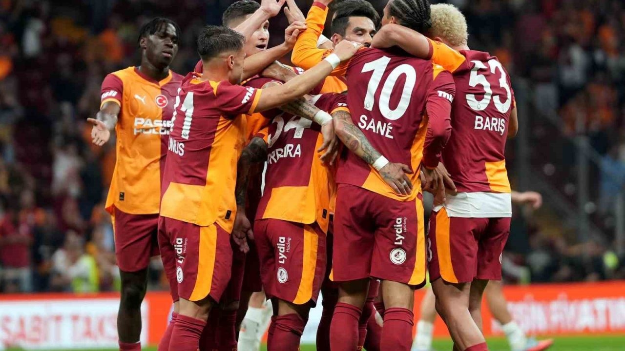 Galatasaray ligde evinde kaybetmiyor