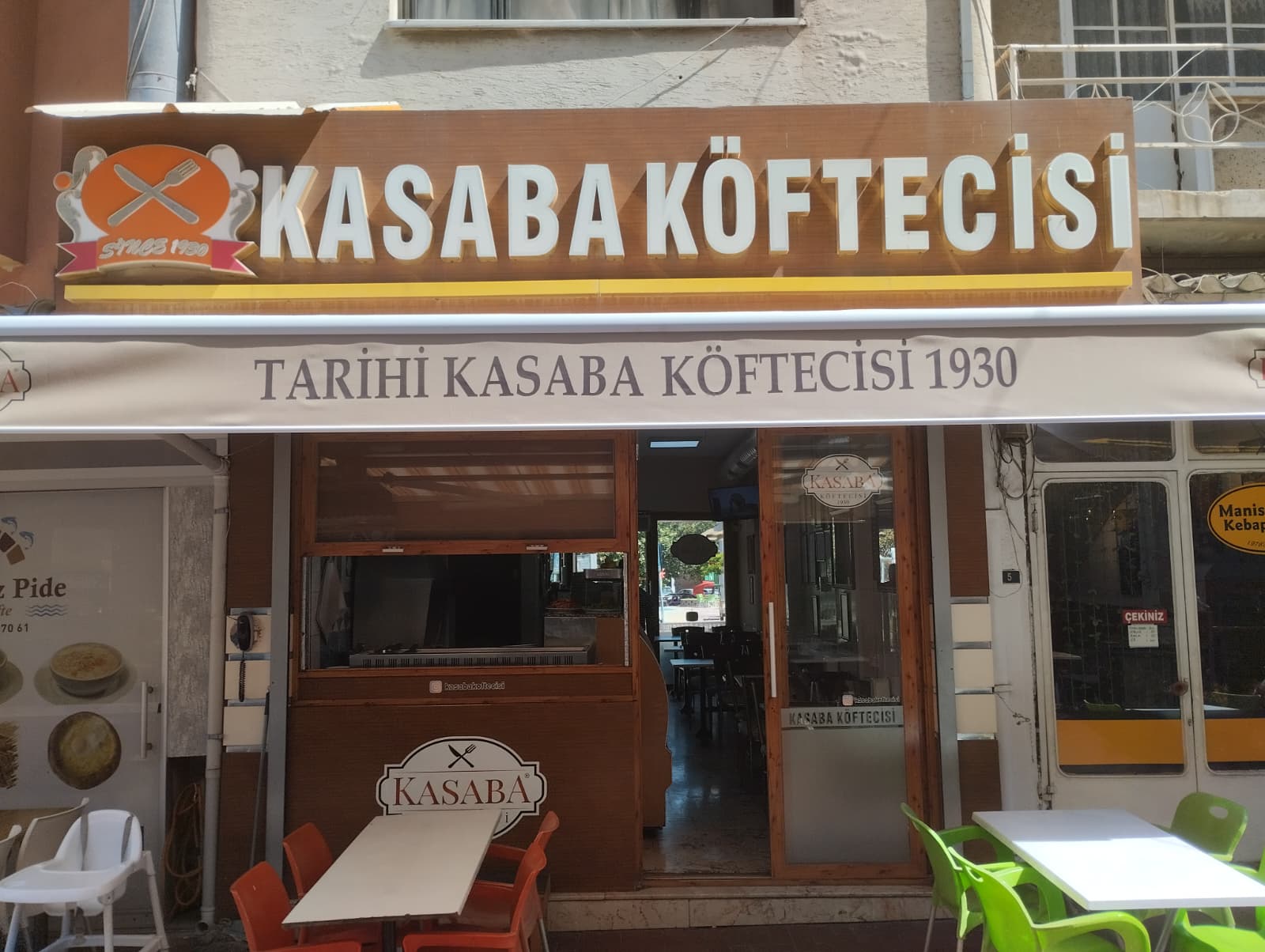 100 YILLIK LEZZET DURAĞI: KASABA KÖFTECİSİ