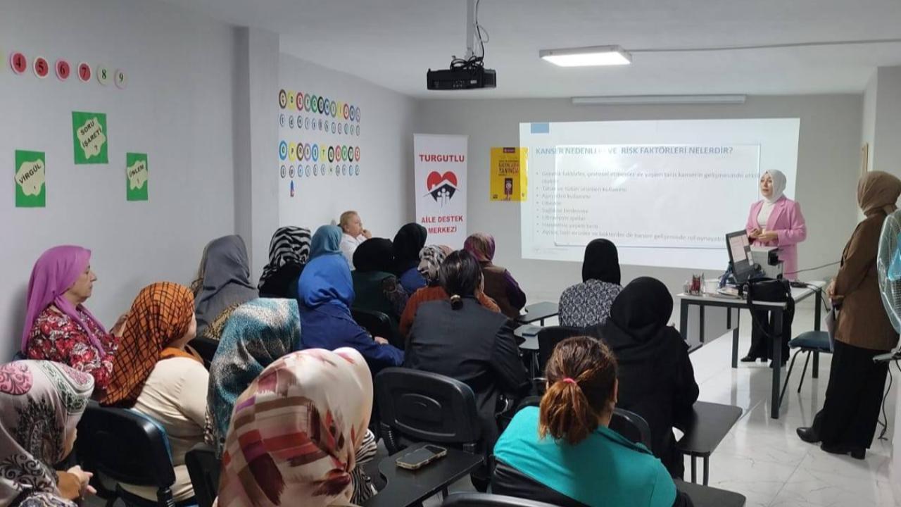 'ADEM' kursiyerlerine 'Meme Kanseri Farkındalık' semineri